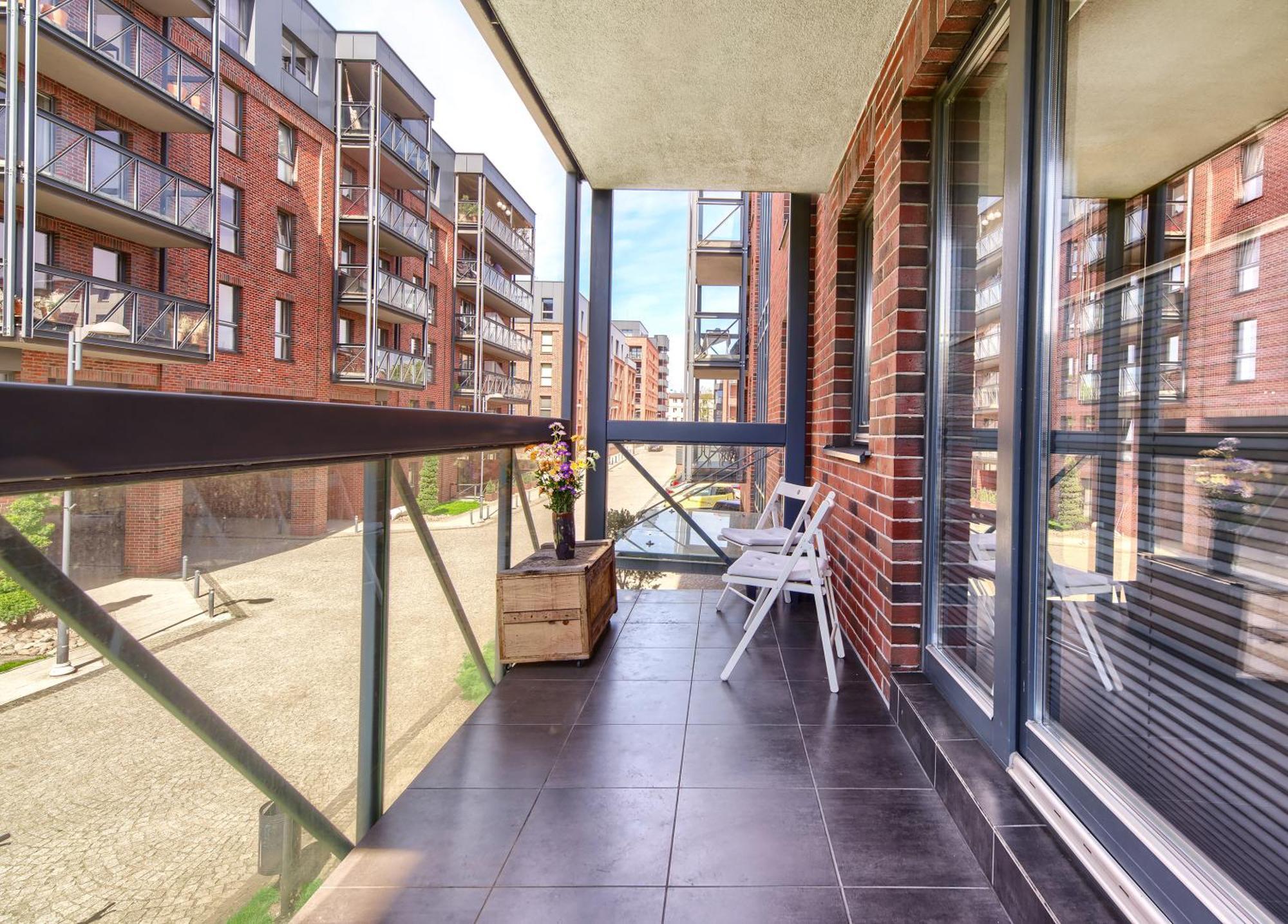 Premium Apartment In The Historic Gdansk Brewery ภายนอก รูปภาพ