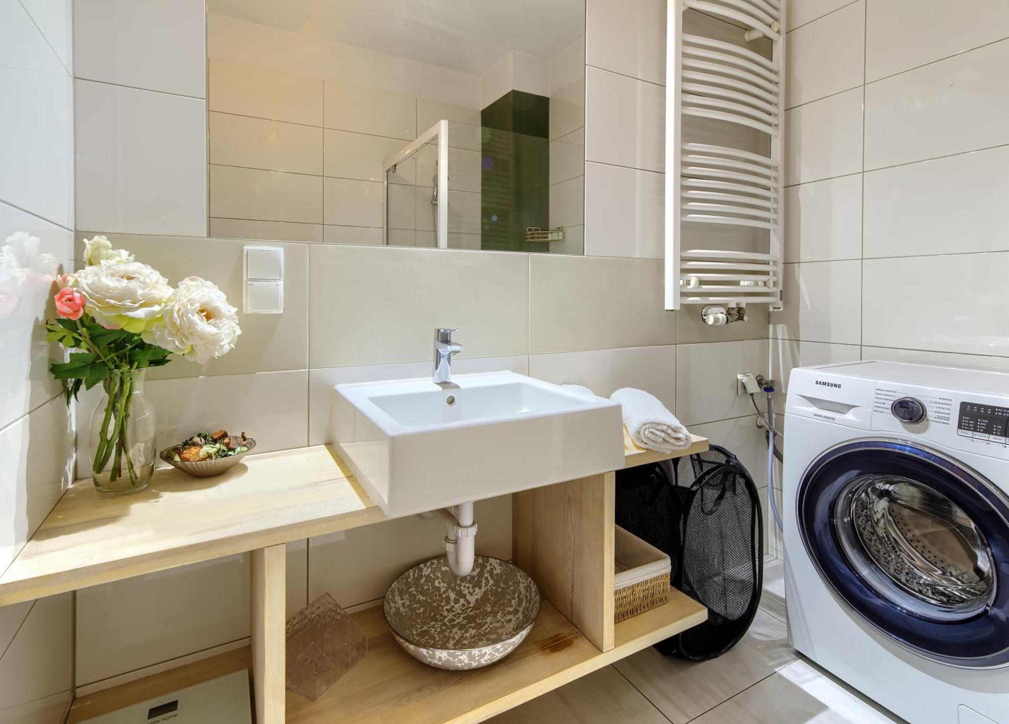 Premium Apartment In The Historic Gdansk Brewery ภายนอก รูปภาพ